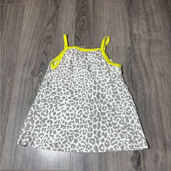 Carter’s Tank Top Girls Size 4T Excellent Preloved Condition - Picture 2 of 3